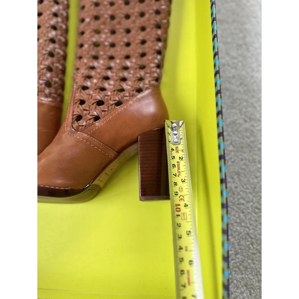 Tory Burch new box